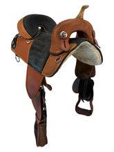 17 Inch Used Hilason Treeless Barrel Saddle Wide Tree