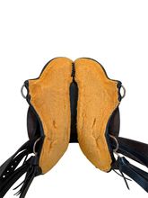 17 Inch Used Horse Tack World by Circle Y Trail Saddle Wide Flex Tree 5295