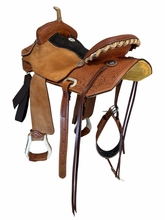 17 Inch Used HR Saddlery Barrel Saddle Medium Tree