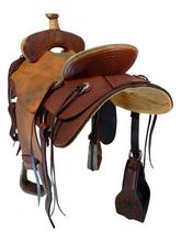 17 Inch Used HR Hud Roberts Saddlery Ranch Saddle Wide Tree 760