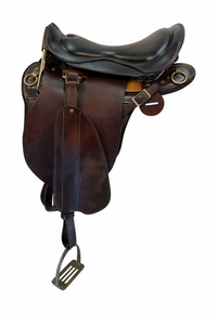 17 Inch Used Jack Haggins Saddlery Endurance Saddle Medium Tree