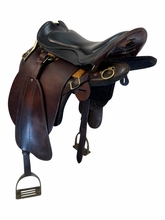 17 Inch Used Jack Haggins Saddlery Endurance Saddle Medium Tree
