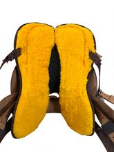 17 Inch Used JC Martin Trail Saddle X Wide Tree 75172508