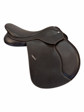 DISCONTINUED 2026 - 17 Inch Used Wintec Close Contact Saddle Medium Tree 500