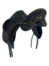 SOLD 2025/07/02j  17 Inch Used Wintec Pro Endurance Saddle Pro