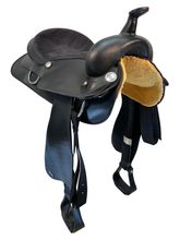 SOLD 2025/10/09  17 Inch Used Wintec Trail Saddle