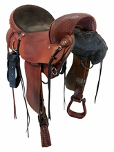 17 Inch Used Wyoming Saddlery Endurance Saddle Wide Flex Tree