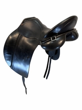 18.5Inch Used Albion Dressage Saddle Medium Tree