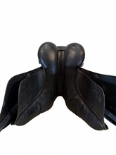 18.5Inch Used Albion Dressage Saddle Medium Tree