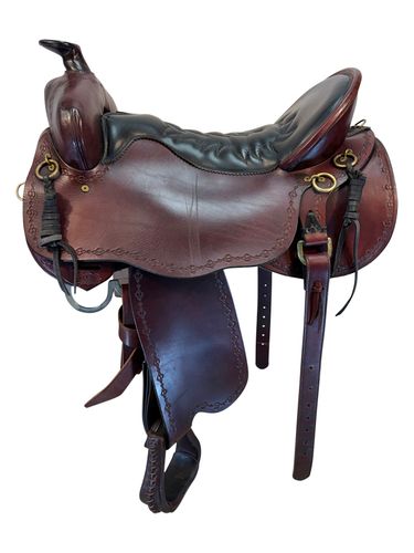 18.5Inch Used Tucker Black Mountain Gaited Trail Saddle Medium Tree 261