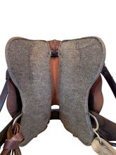 18.5Inch Used Tucker Black Mountain Gaited Trail Saddle Medium Tree 261