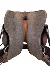 18.5Inch Used Tucker Black Mountain Trail Saddle Medium Tree 261