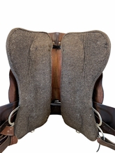 18.5Inch Used Tucker Black Mountain Trail Saddle Wide Tree 261