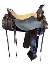 18.5Inch Used Tucker Heritage Cheyanne Trail Saddle Medium Tree 367