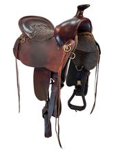SOLD 2025/11/03e 18.5Inch Used Tucker High Plains Trail Saddle 260