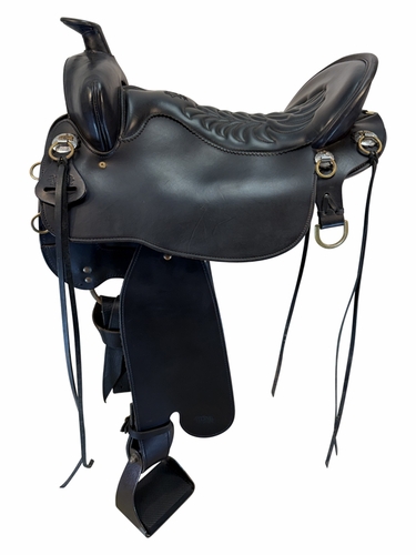18.5Inch Used Tucker High Plains Trail Saddle Medium Tree T60