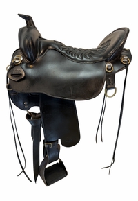 18.5Inch Used Tucker High Plains Trail Saddle Wide Tree T60