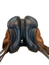 18 Inch (S3) Used DP Endurance Saddle 4733