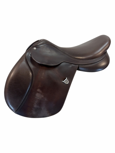 HOLD 2026/06/11j  18 Inch Used Bates Close Contact Saddle Medium Wide Tree Caprilli