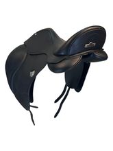 18 Inch Used Bates Isabell Icon Dressage Saddle