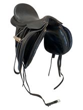18 Inch Used Bates Isabella Dressage Saddle