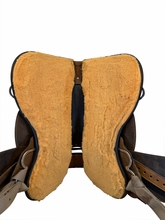 SOLD 2026/04/24e 18 Inch Used Circle Y Pioneer Trail Saddle Wide Flex2 Tree 1665