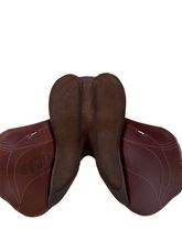 18 Inch Used Devoucoux Close Contact Saddle Medium Tree Chirberta Lab