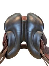 SOLD on LAYAWAY 2025/07/30 18 Inch Used DP Saddlery Quatum Short and Light
