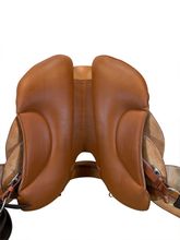 HOLD 2026/04/10c 18 Inch Used DP Saddlery Trail Saddle Adjustable Tree