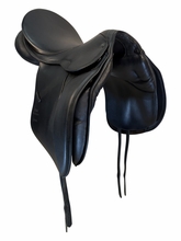 18 Inch Used Stubben Dressage Saddle Medium Wide Tree Genesis