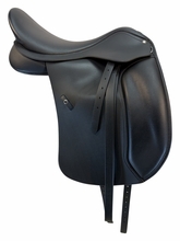 18 Inch Used Wintec Dressage Saddle Wide Tree 500