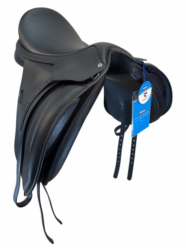 18 Inch Used Wintec Dressage Saddle Wide Tree 500