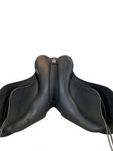 HOLD 2025/12/27c 18 Inch Used Wintec Pro Endurance Saddle HART