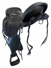 19 Inch Used Foxtrot USA Endurance Saddle Medium Tree 1010