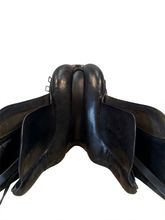 19 Inch Used Stubben Gaited Dressage Saddle Medium Tree