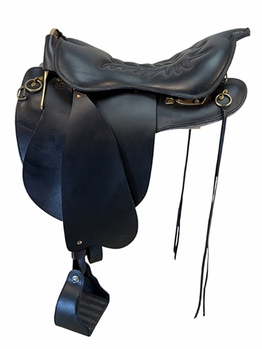 19 Inch Used Tucker Montreal Trooper Endurance Saddle Medium Tree 138