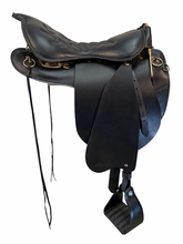 19 Inch Used Tucker Montreal Trooper Endurance Saddle Medium Tree 138