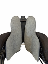 19 Inch Used Tucker Montreal Trooper Endurance Saddle Medium Tree 138