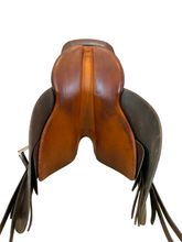 20 Inch Used Corinthian by Crosby Flat Seat Saddle 302