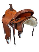 20 Inch Used Dakota Roping Saddle 210c