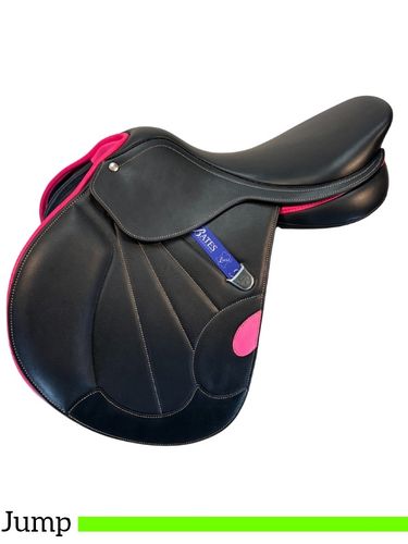 Bates Victrix Jump Saddle BVCPBL43 DEMO
