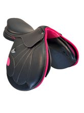 Bates Victrix Jump Saddle BVCPBL43 DEMO