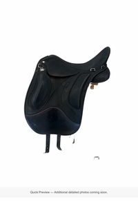 HOLD 2026/08/13j  17 Inch Used Wintec Pro Endurance Saddle Medium Flex Tree