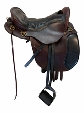 HOLD 2026/08/26e 16.5Inch Used Tucker Equitation Endurance Saddle Wide Tree 149