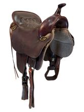 SOLD 2026/03/06j  16.5Inch Used Tucker Cheyenne Trail Saddle Wide Tree 157
