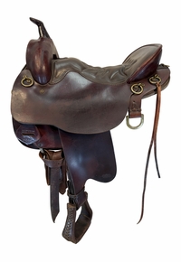 SOLD 2026/03/06j  16.5Inch Used Tucker Cheyenne Trail Saddle Wide Tree 157