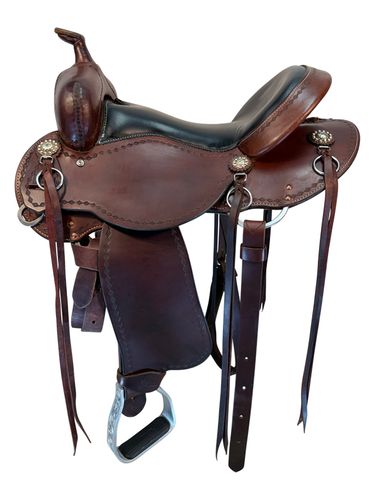 SOLD 2026/03/07  16 Inch Used Cashel Trail Saddle X Wide Tree