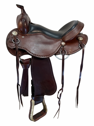 SOLD 2026/04/28 16 Inch Used Cashel Trail Saddle Wide Tree