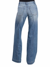 Stetson Women�s 675 Mid-Rise Wide Leg Jean 675-1201