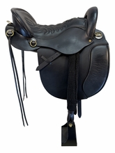 16.5Inch Used Tucker Equitation Endurance Saddle Medium Tree T49